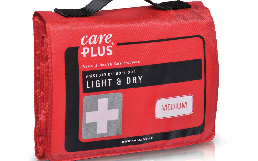 First Aid Kit – Roll Out Light & Dry – Medium
